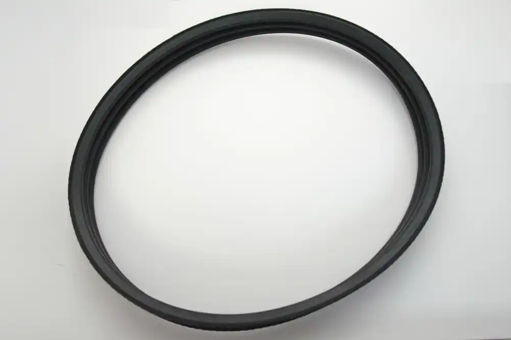 SK0010448-CZ20260306-083332-0-1772757212-size5-PROD012885 Akce Klínový řemen 3 15J 1725 Lw