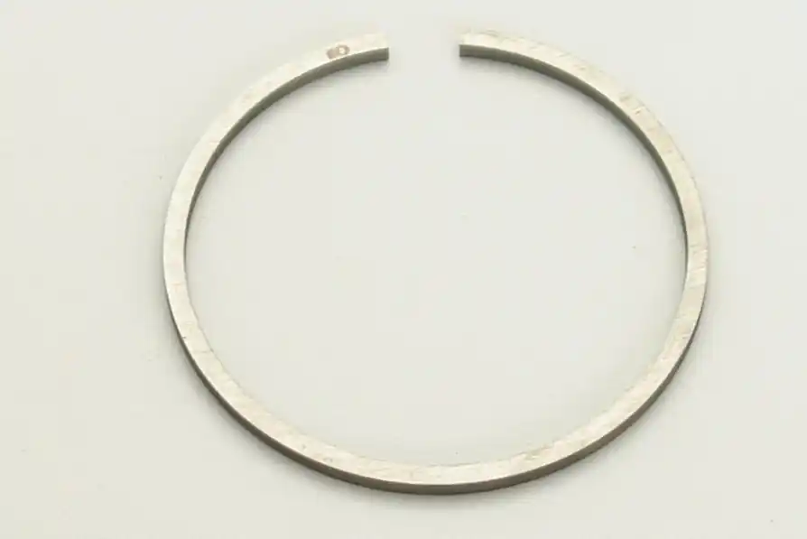 973171 Pístní kroužek 65x2,5 Výprodej