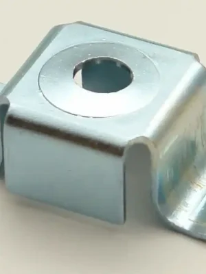 55115363 Držák lůžka kapoty Exkluzivní