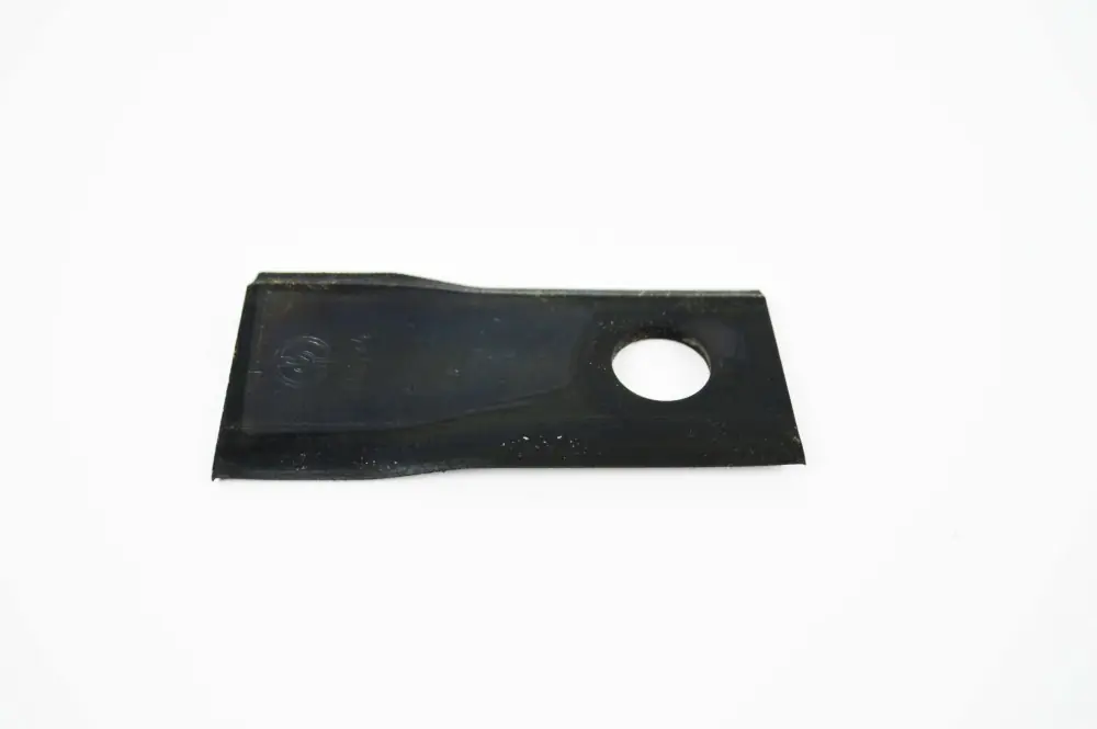 SK0013058-CZ20260306-083332-0-1772757212-size5-17603382346286-175 Agrostroj 15040017 Nůž levý EXACT Pouze Dnes