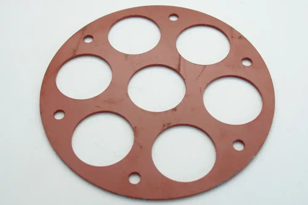 SK0013124-CZ20260306-083332-0-1772757212-size5-17618949015916-175 Agrostroj 02720130 Příruba Ruční Výroba