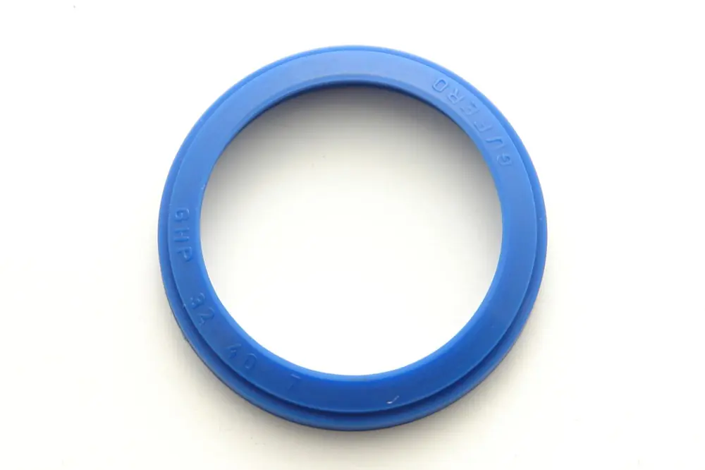 SK0013719-CZ20260306-083332-0-1772757212-size5-17513613199704-175 Akce Kroužek stírací 28x36x4/7 hydraulický modrý