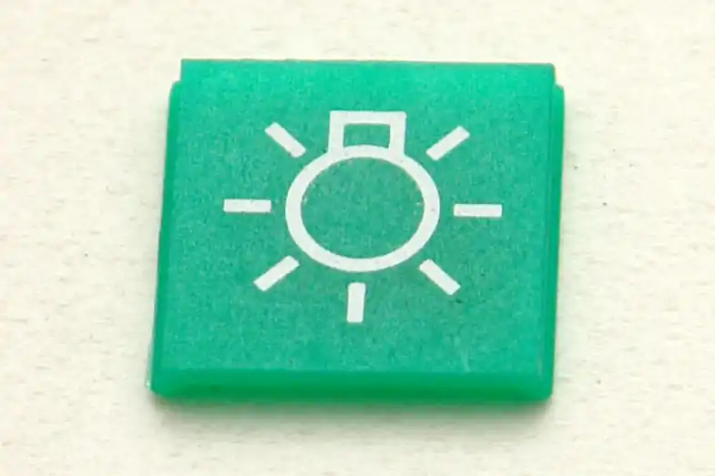 SK0014365-CZ20260306-083332-0-1772757212-size5-17599977019816-175 53359964 Symbol světel tlumených Záruka V Ceně