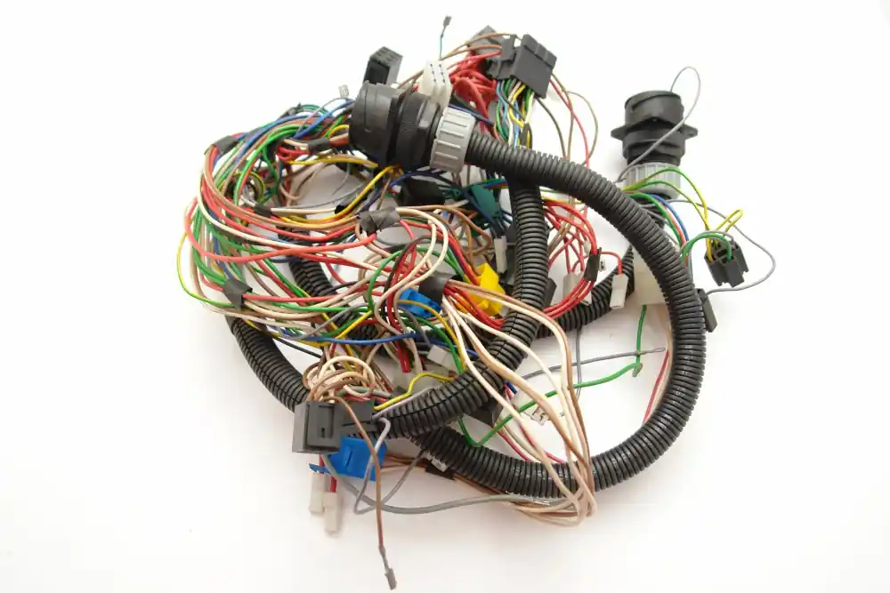 SK0016623-CZ20260306-083332-0-1772757212-size5-PROD016029 Zetor 53.350.020 Kabel hlavní SCHLEMMER /ND/ Nejlepší Cena