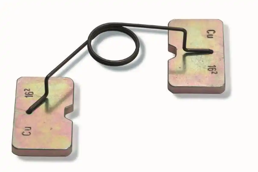 SK0175649-CZ20260306-083626-0-1772757395-pim-1238002_1 Zlevněný CIMCO Lisovací čelisti na Cu oka a spojky 16 mm2 (1 pár)