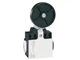 SK0180103-CZ20260306-083626-0-1772757395-pim-1288370_1 Zlevněný koncový spínač, plastové tělo,Gumová kad