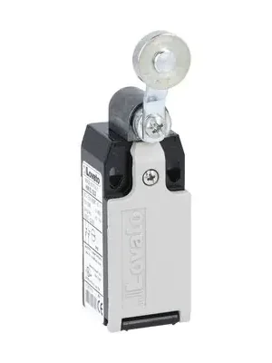 Zlevněný LOVATO Spínač KME2L11 koncový